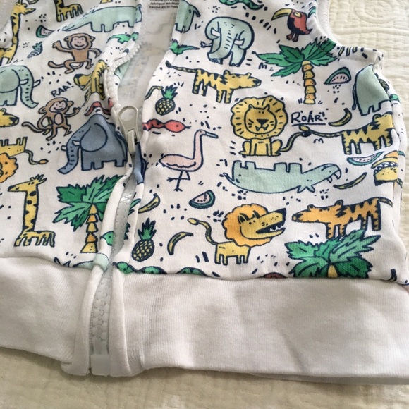 6m (6/$20) Animal-Themed Light Vest and Tee - Picture 7 of 10